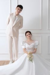 -雪中彩影婚纱摄影·微光艺术中心