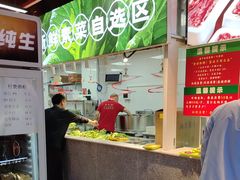 -养牛邓·潮汕牛肉海鲜自助火锅(广州店)