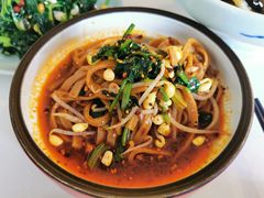 -小六汤包砂煲菜(文景路店)