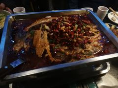 -鸣记脆皮烤鱼·海鲜烤鱼(三八广场店)