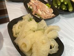 -鲜入围煮花胶鸡海鲜火锅