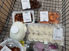 -证大大拇指广场(芳甸路店)