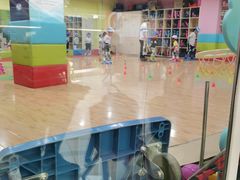 -米高蓝斯克国际轮滑中心(中铁建店)