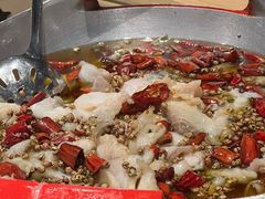 -渝信川菜 · 川味家常菜(财富购物中心店)