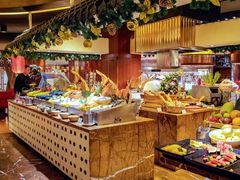 自助取餐区-广州中心皇冠假日酒店-环市食坊·海鲜自助餐厅