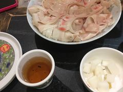 -沸炉重庆老火锅(军事博物馆店)