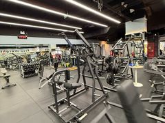 -VLines耀能运动24小时·月付制健身(京广桥店)