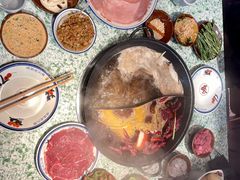 -鸿姐老火锅(花园路店)