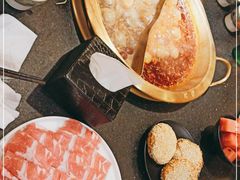 -沸炉重庆老火锅(军事博物馆店)