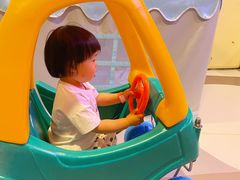 -布鲁豪斯亲子欢乐家庭餐厅