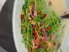 -禄鼎记·排队俩小时都要吃的酸菜鱼(石牌桥店)