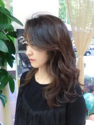 -CARR SALON