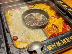 -老牌坊云南鱼豆花火锅(嵩山店)