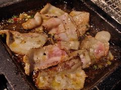招牌五花配酸菜-伍丁·烤牛肋(和平东桥店)