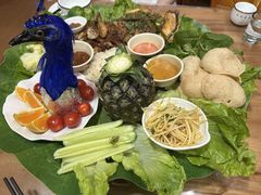 -沐毫傣泐云南菜孔雀宴•手抓饭傣味烧烤(曼听公园店)