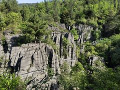 -梭布垭石林景区