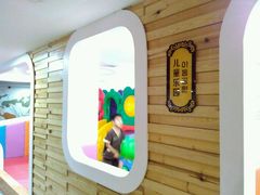 -绿岛汤泉韩式休闲会所