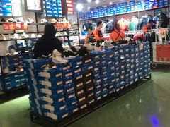 -五环Outlets(高新工厂店)