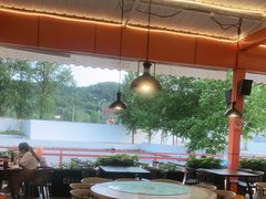 大堂-向外鱼乐·土菜·虹鳟鱼