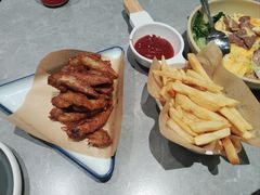 -荣记·囍粤茶餐厅(花都店)