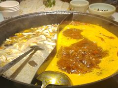 -超级鲜•胡毛肚火锅(扬帆店)