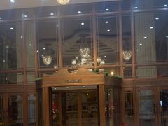 -碧中海汤泉汗蒸酒店