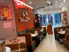 -八合里潮汕鲜牛肉火锅(上海汇智广场店)