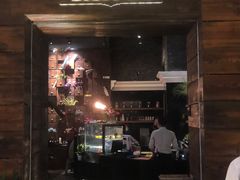 门面-Let's Taipei 非常烘焙(太古里店)