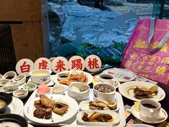 -白虎自助餐厅·真老虎·景观自助餐厅(广州长隆酒店)