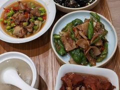 -老乡鸡(融科天地店)