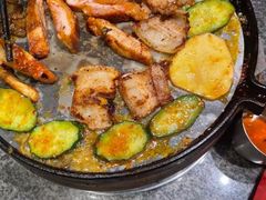 -酒拾烤肉(复地星光天地店)