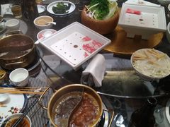 -小天鹅火锅·一线江景洪鼎旗舰店(洪崖洞店)