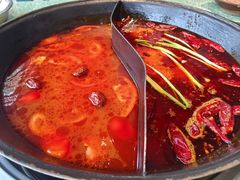 -憨铁匠老火锅(龙岗万科里店)