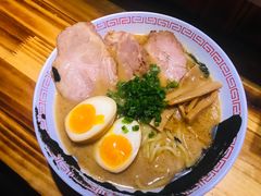 黑麻油豚骨拉面-老龙亭拉面店