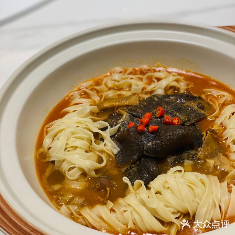上海探店｜久违的堂食和姐妹聚餐吃成胖子都ok