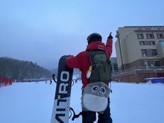 -亚布力新体委滑雪场