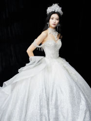 -艾米丽婚纱礼服