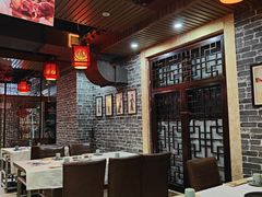 -羊家胡同·龙虾烧烤火锅(龙汇路店)
