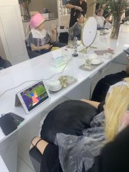 -型色沙龙