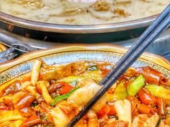 -老来福·非遗酸汤兔(凯旋路店)