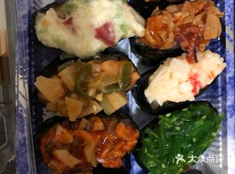 这家店的服务员真的是高冷
