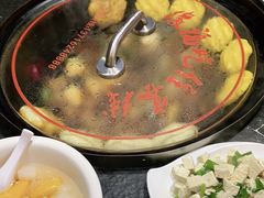 -缘福乡村铁锅炖民宿(八达岭店)