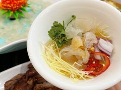 -官塘陈记鱼生·潮汕砂锅粥·牛肉火锅(潮枫路总店)