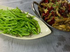 泥蒿-小民大排档(光谷店)