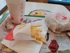 -麦当劳(青岛大学店)