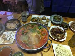 -老凯俚酸汤鱼(鸿通城店)