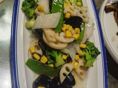 -福荣居褡裢火烧京味家常菜(西四店)