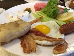 -华凯华美达广场酒店自助餐厅