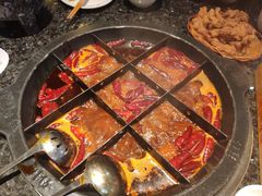 -井格重庆火锅(临平银泰城店)