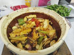 -天宝食坊·啫啫煲大排档(西华路店)